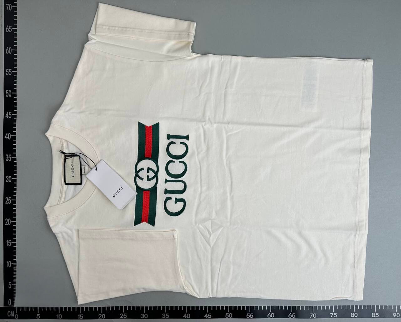 Gucci GG Logo T-Shirt [40 styles]