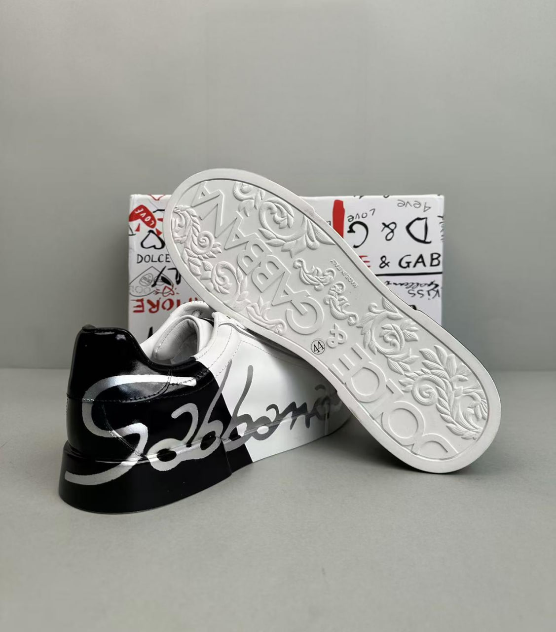 Dolce & Gabbana B22 Sneakers [6 styles]