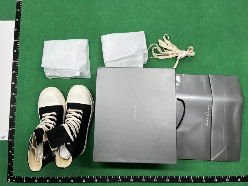 Converse Chuck Taylor All Star 70 High Top Sneakers [4 styles]