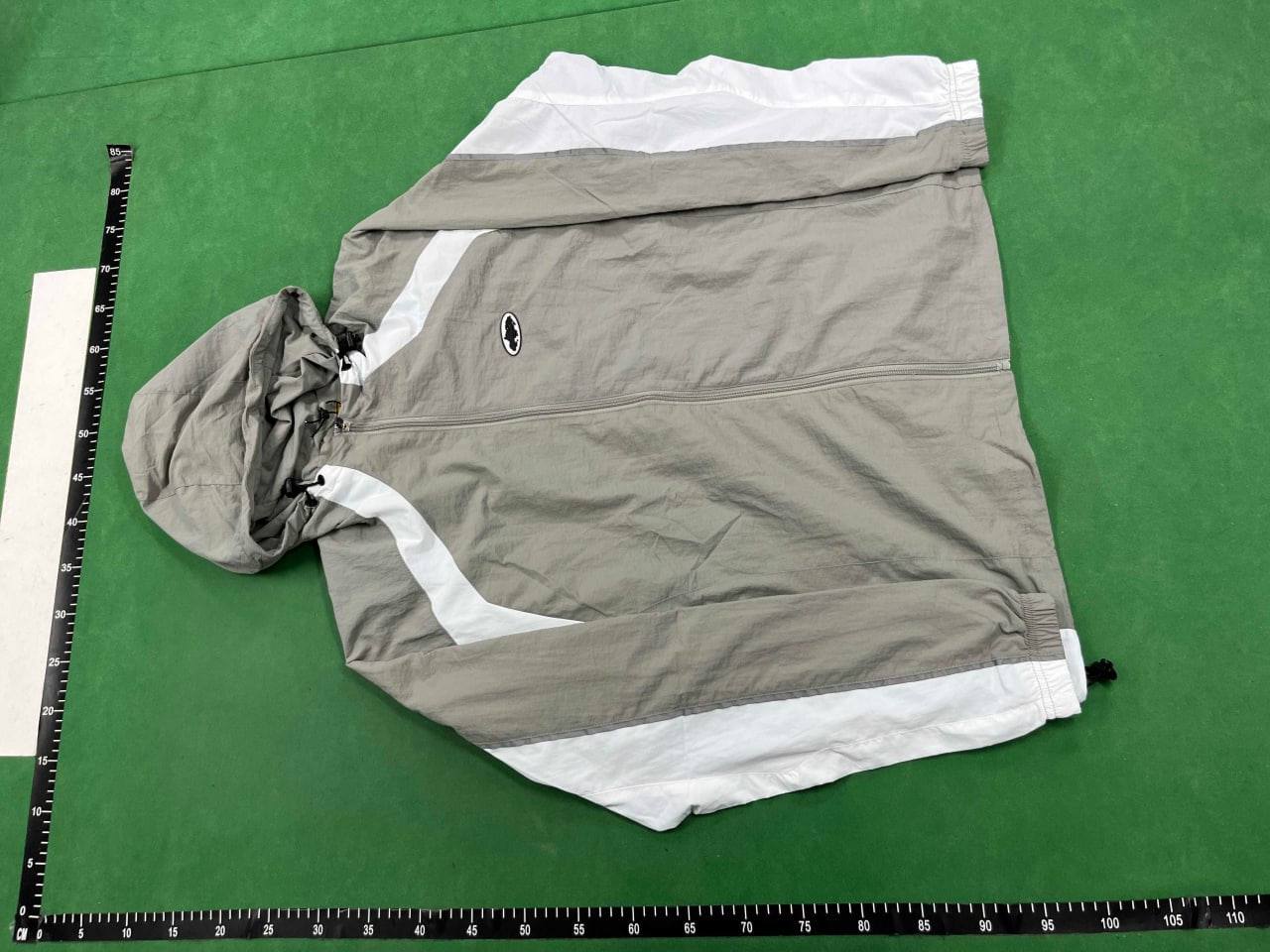 Various Brands Hooded Jackets [39 styles]