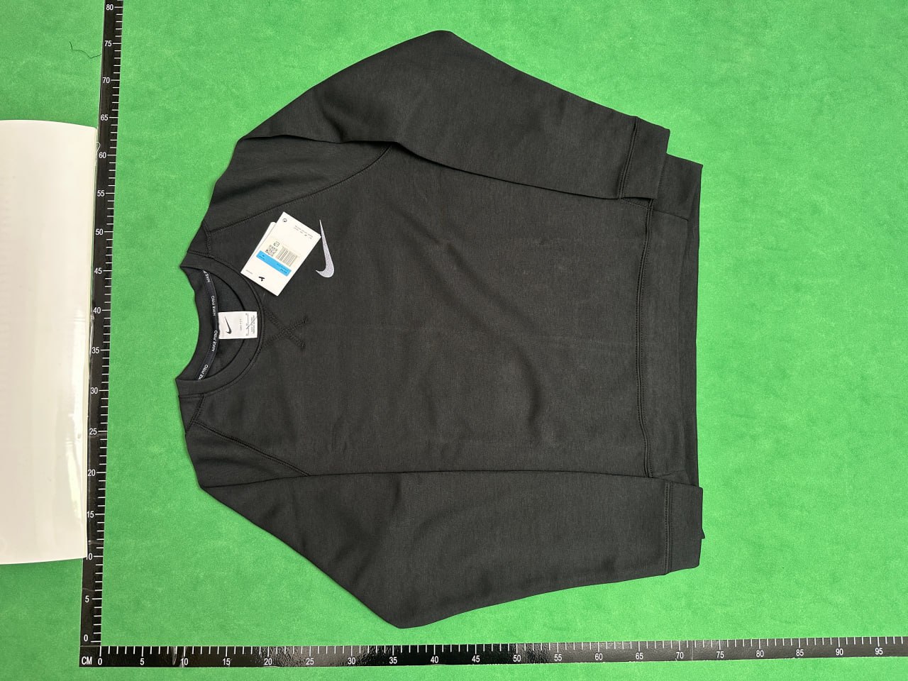 Nike Crewneck Sweatshirts & Jogger Pants [15 styles]