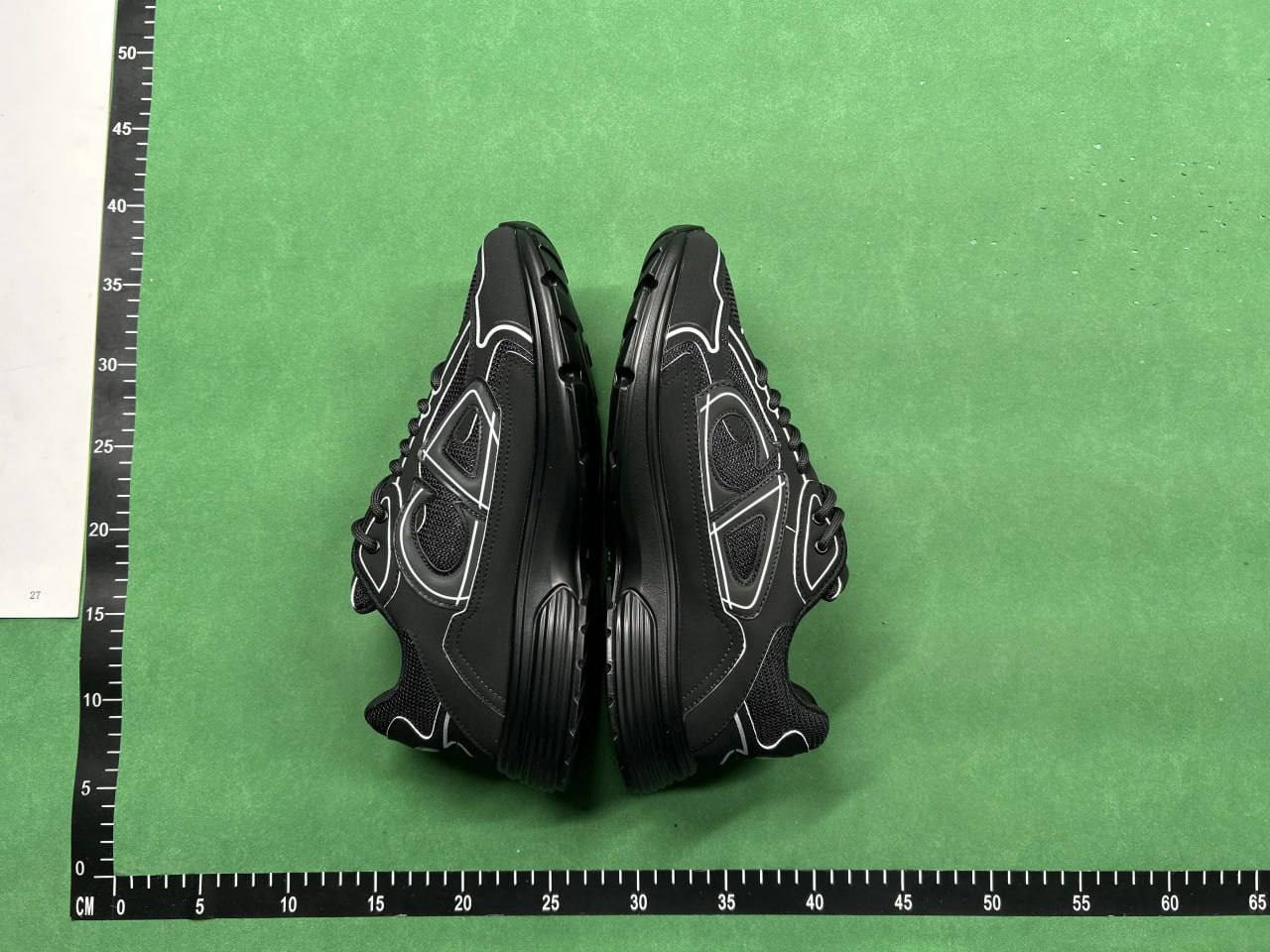 Dior B22 Sneakers [29 styles]