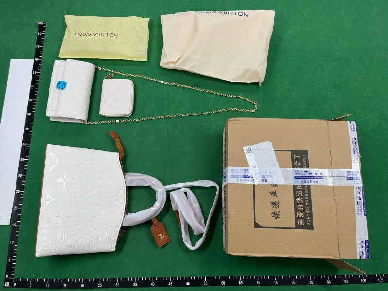 Louis Vuitton Neverfull Tote Bag & Wallet Set [40 styles]