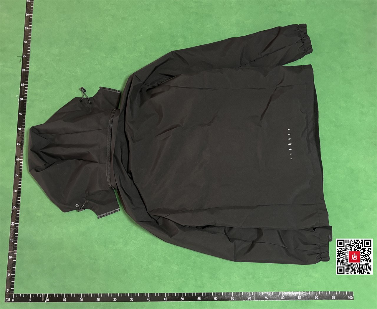 Nike & Under Armour Hooded Jackets [31 styles]