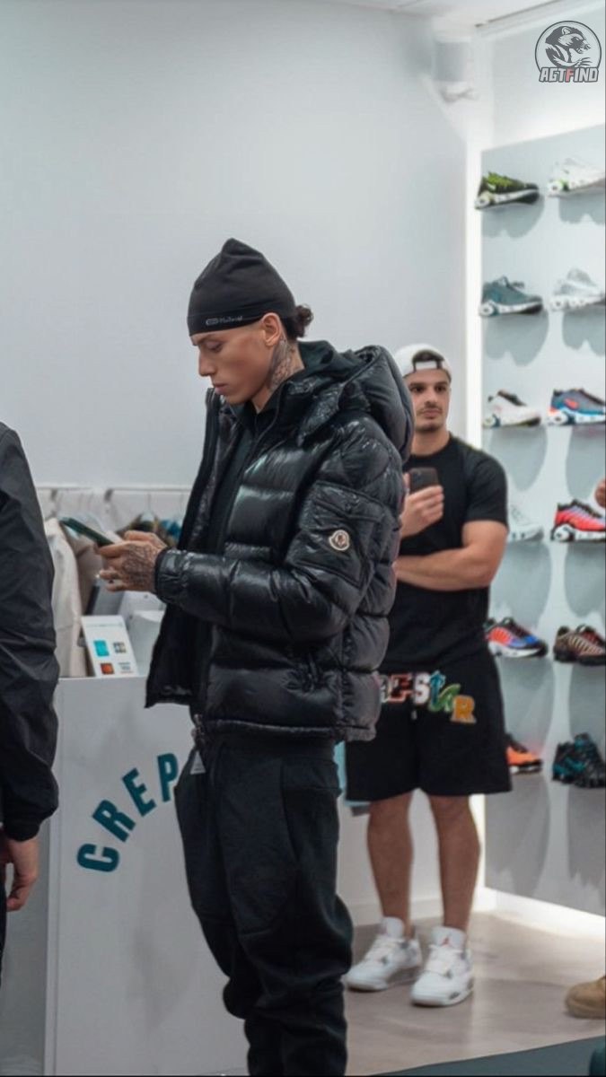 Moncler Maya Puffer Jackets [16 styles]