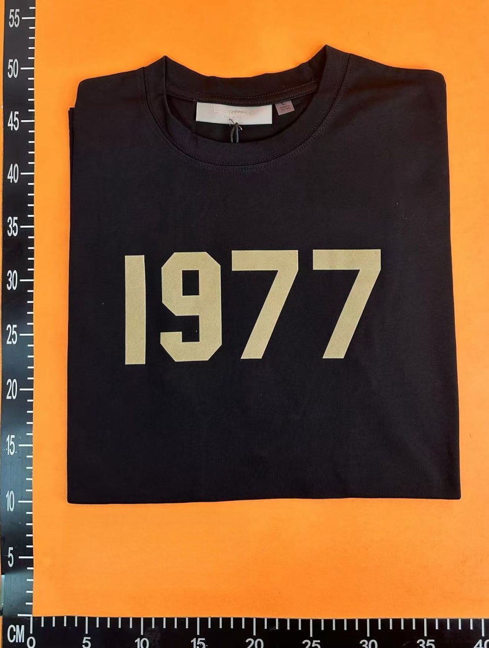 1977 Graphic T-Shirt [4 styles]