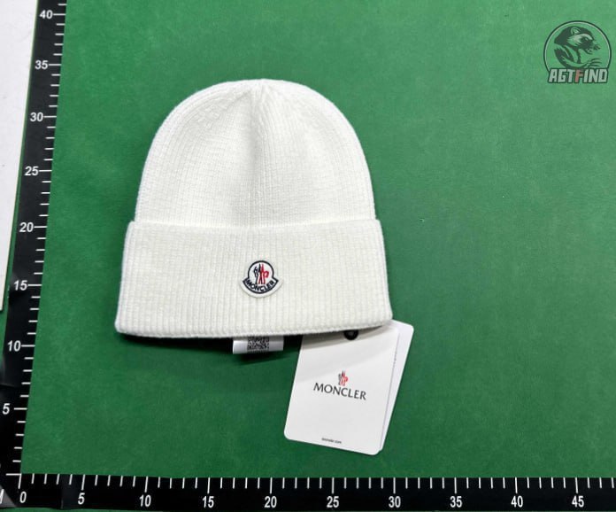 Moncler Beanie [37 styles]