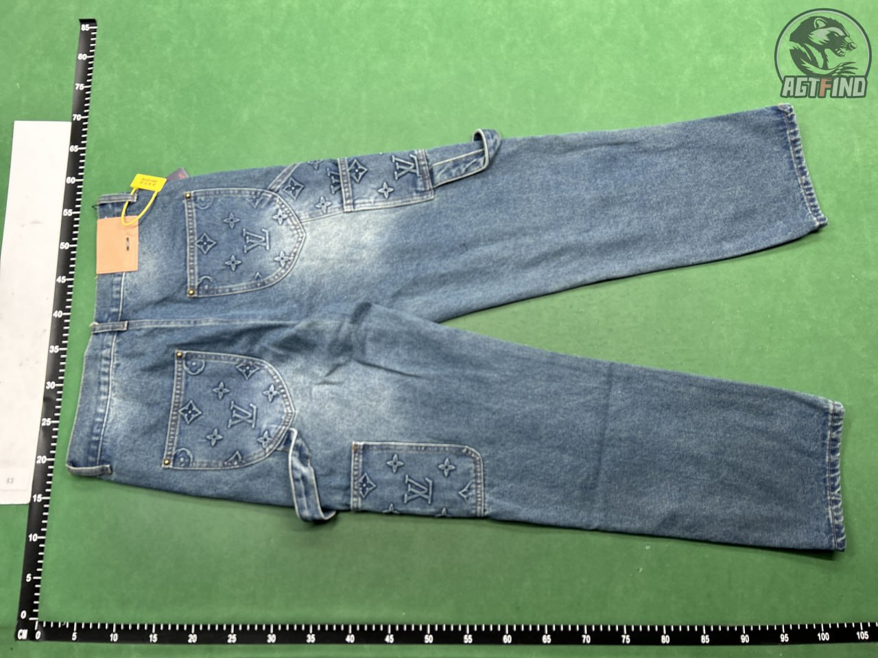 Louis Vuitton Monogram Cargo Pants [24 styles]