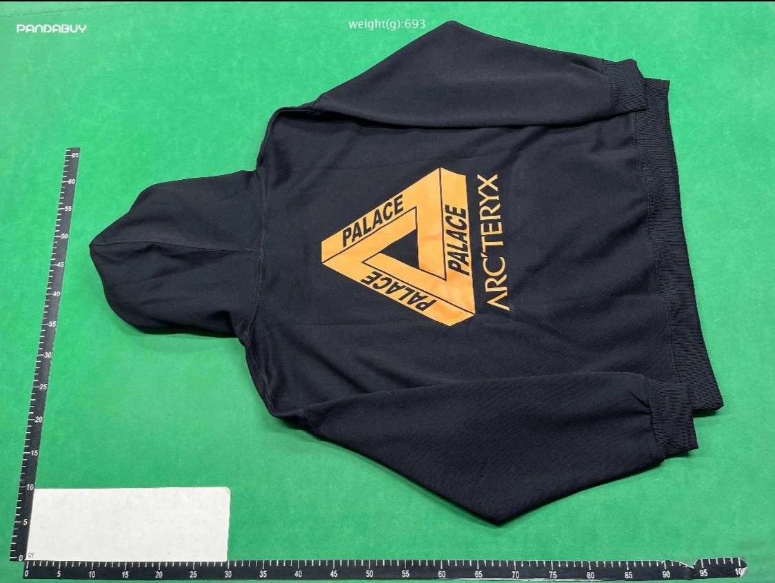 Fear of God Essentials / Palace x Arc'teryx Hoodies/Sweaters [40 styles]