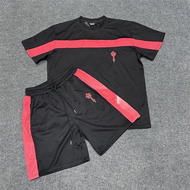 Nike ACG T-Shirt/Shorts/Jackets [39 styles]