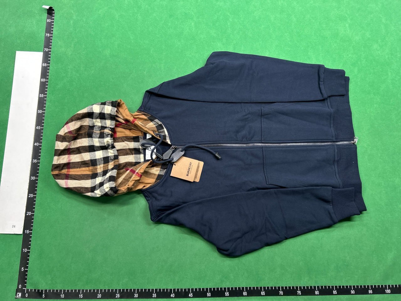 Burberry Hoodies [39 styles]