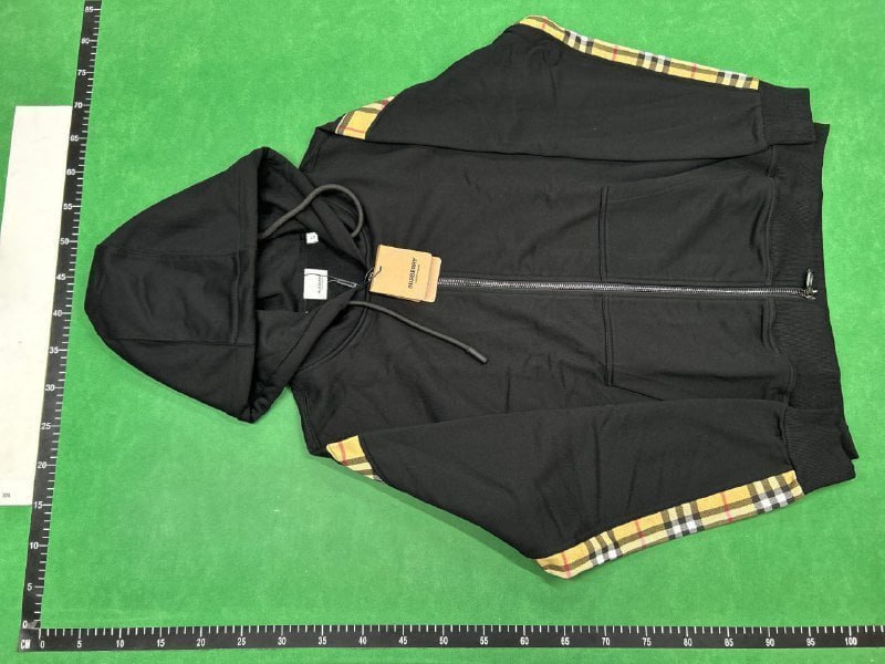 Burberry Hoodies [39 styles]