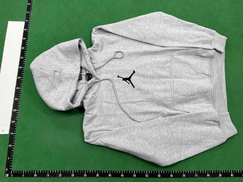 Jordan Essentials Trapstar Mastermind Hoodies/Sweaters [1 style]