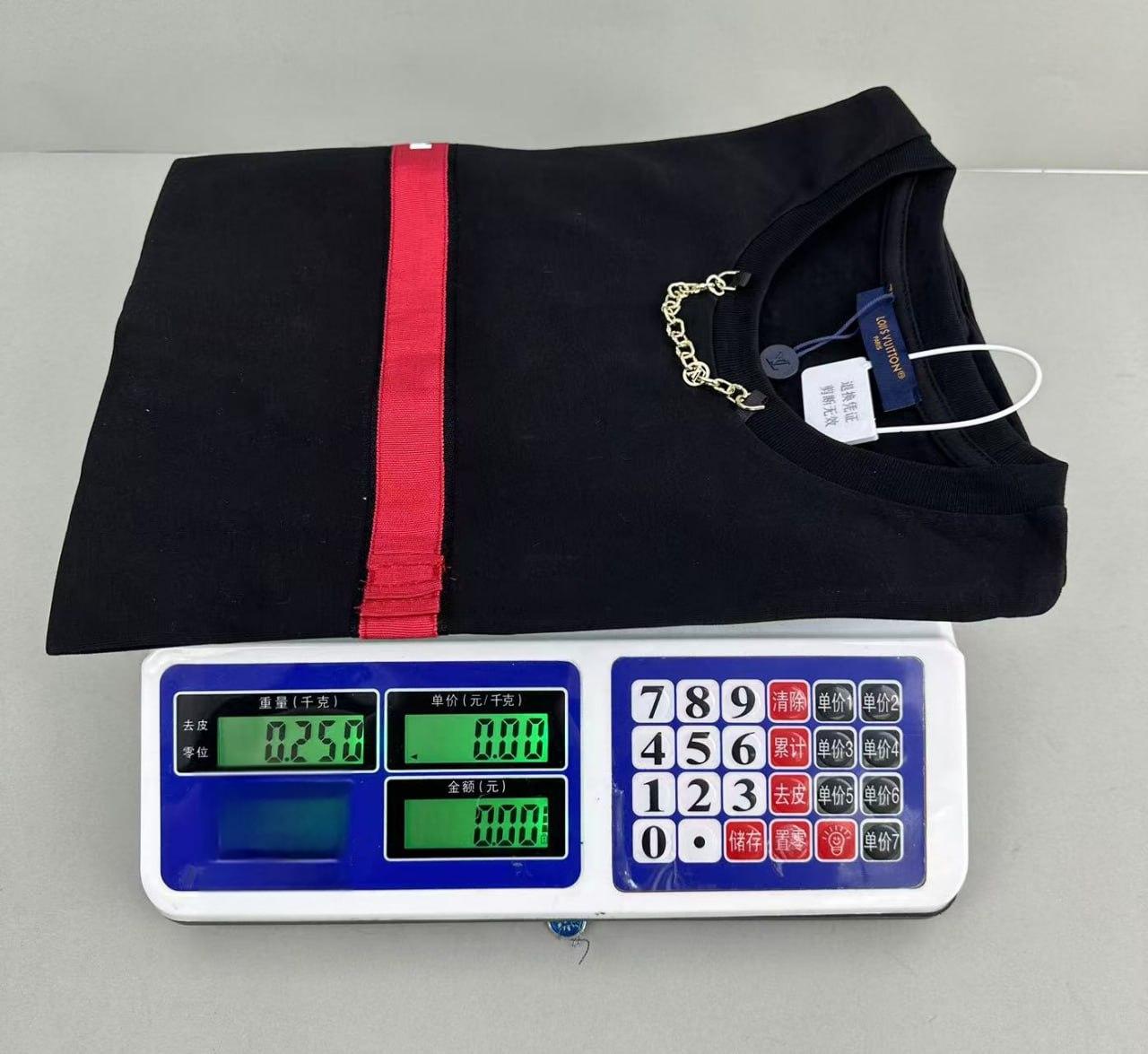 Louis Vuitton Chain Detail T-Shirt [2 styles]