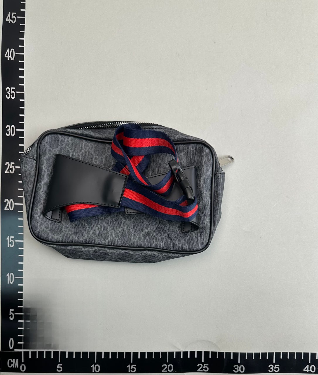 Gucci GG Supreme Belt Bag [3 styles]