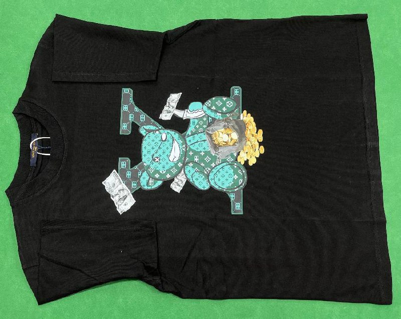 Louis Vuitton Graphic T-Shirts [40 styles]