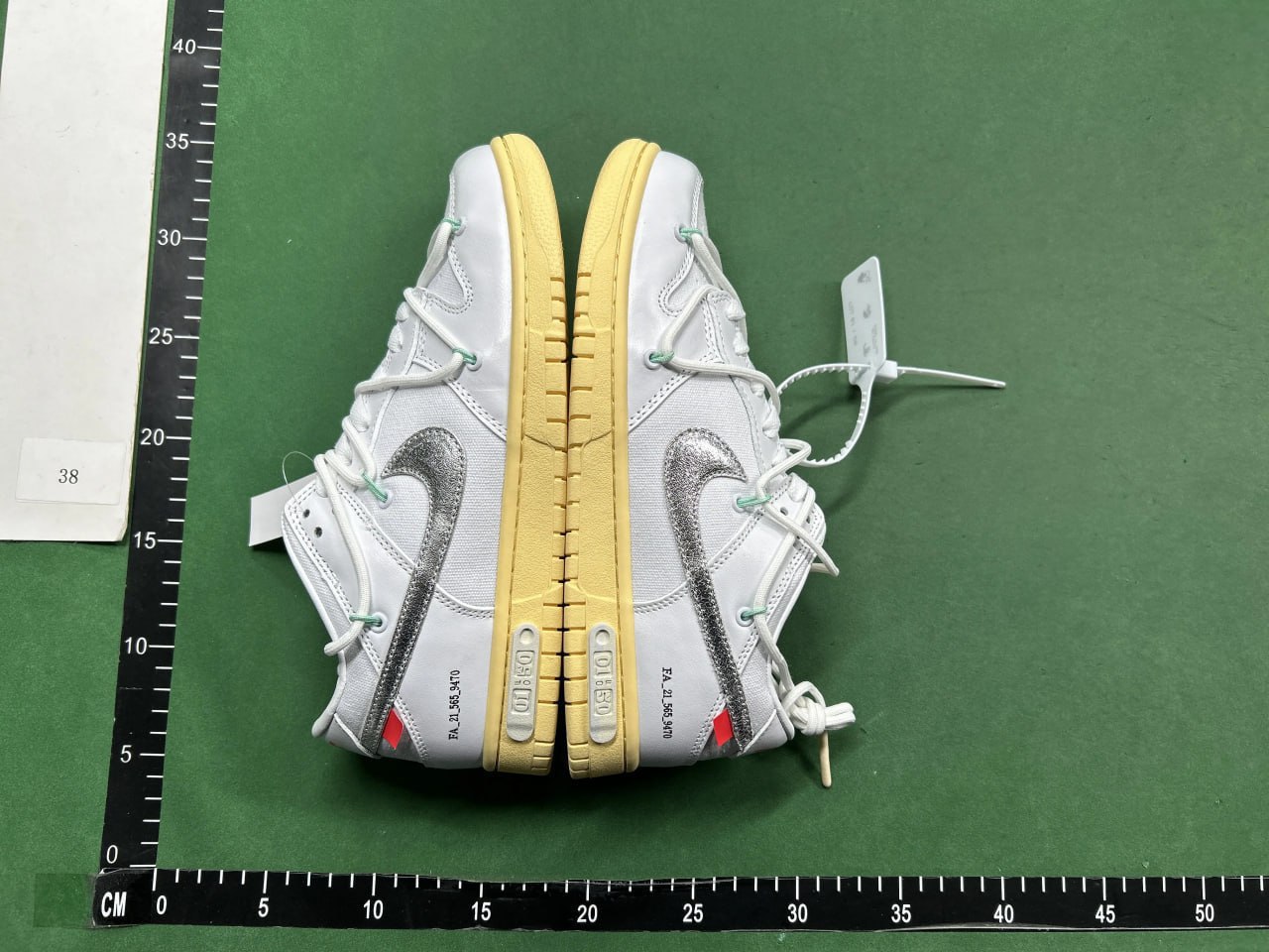 Nike Dunk Low Off-White Sneakers [32 styles]