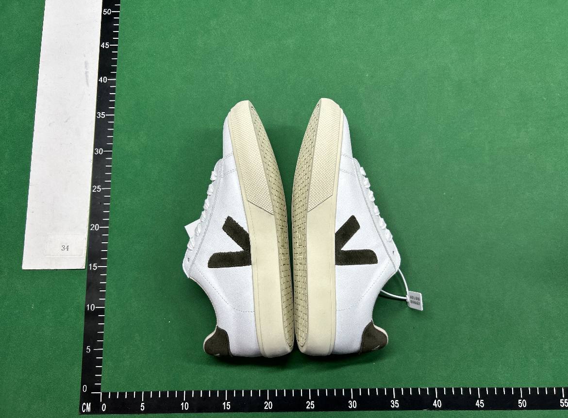 Veja V-10 Sneakers [40 styles]