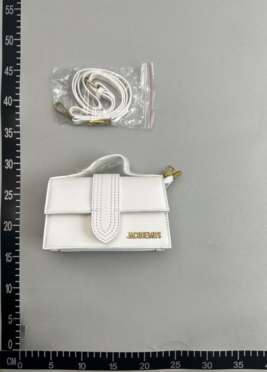 JACQUEMUS [Model Name Not Visibly Specified] Crossbody Bag [10 styles]