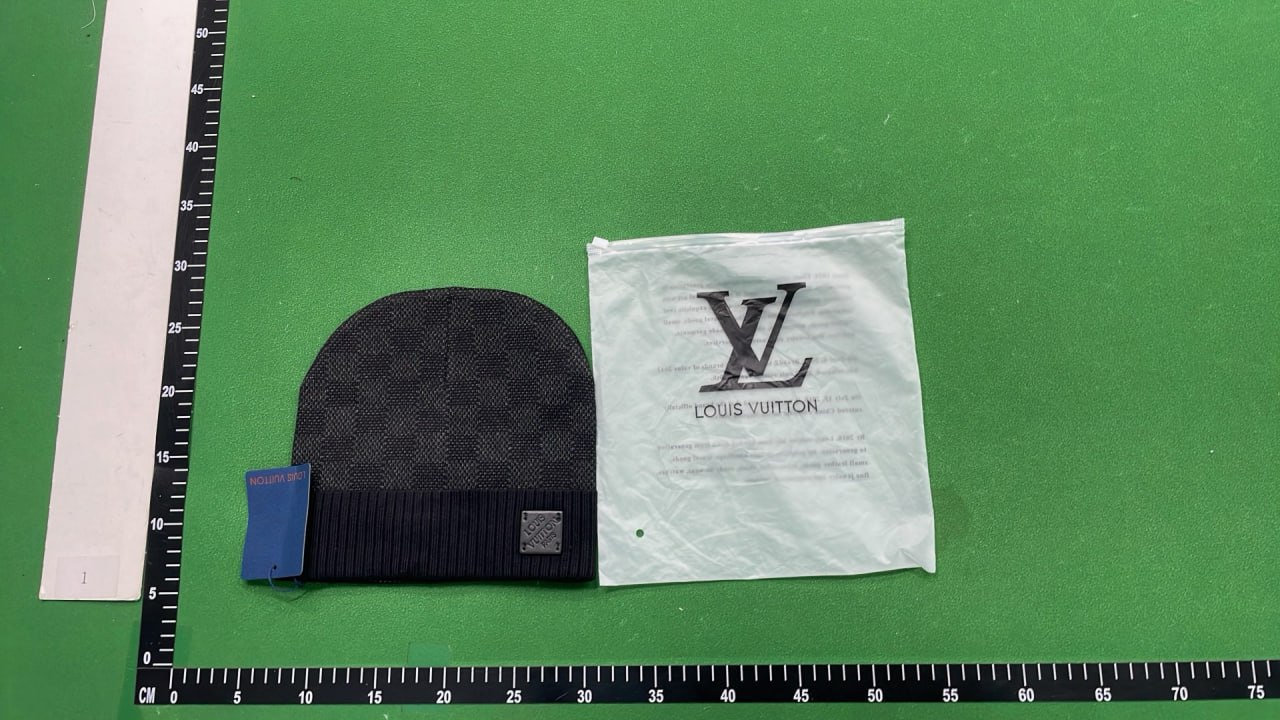 Louis Vuitton Damier Beanie [20 styles]