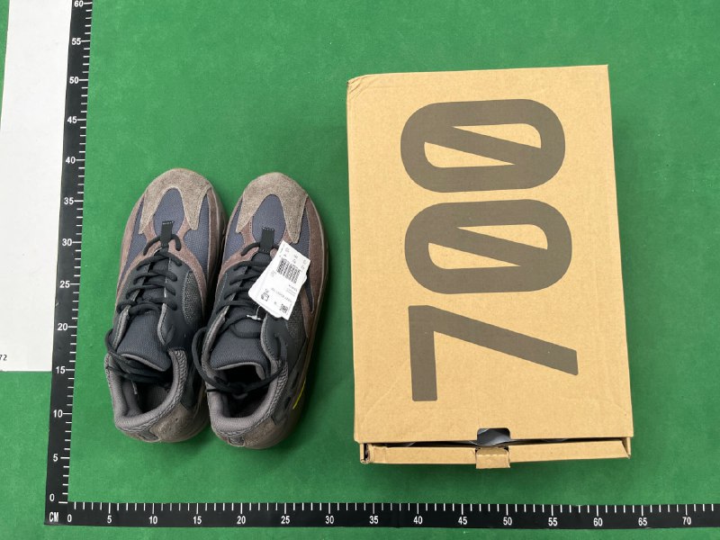 OG-YZ700 Sneakers [13 styles]