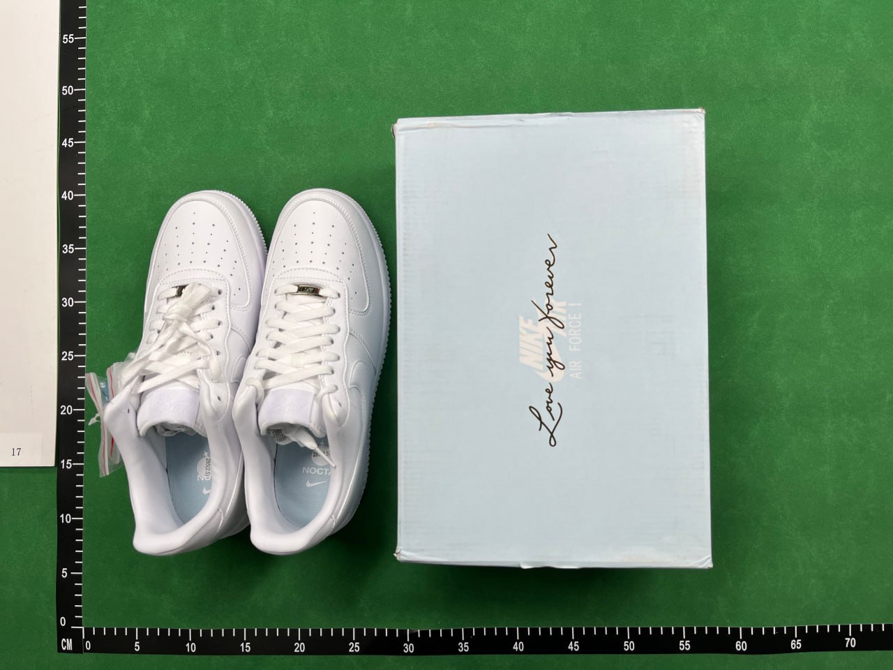 Nike Air Force 1 Sneakers