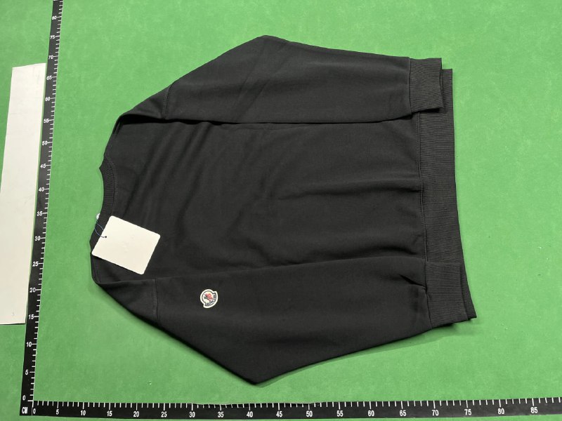 Moncler Logo Embroidered Sweatshirts [38 styles]