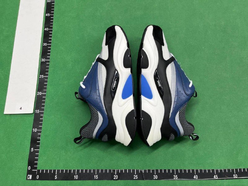Dior B22 Sneakers [37 styles]