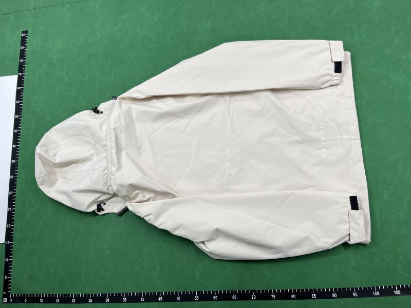 Under Armour Hooded Jacket [17 styles]