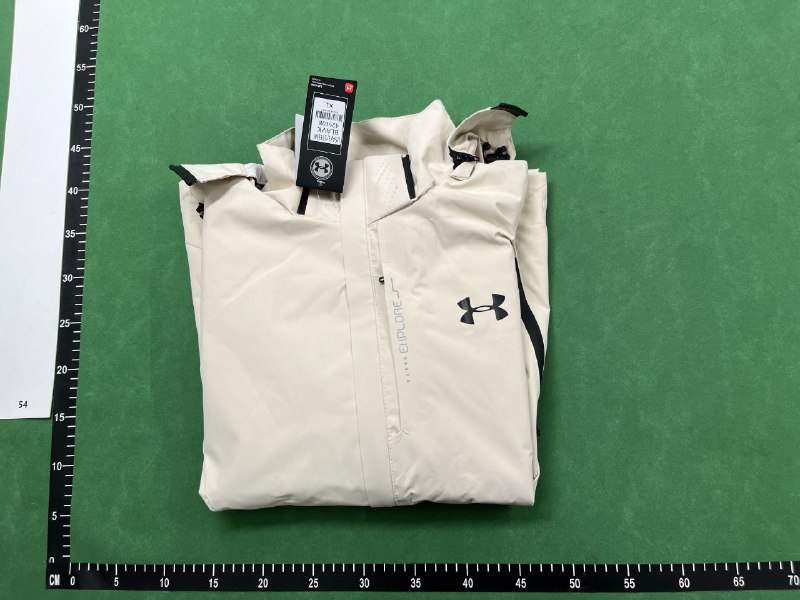 Under Armour Hooded Jacket [17 styles]