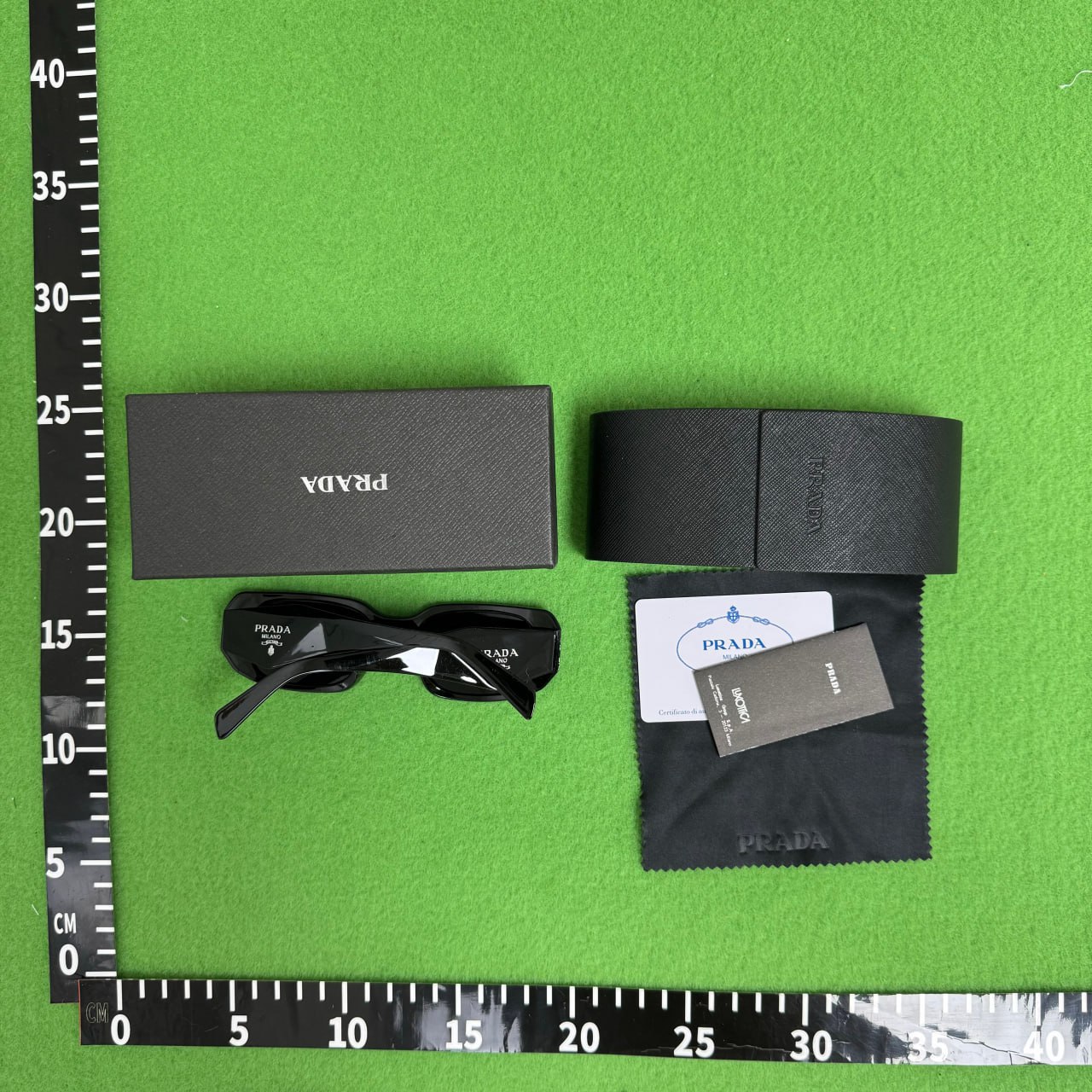 Ray-Ban Wayfarer Sunglasses [40 styles]