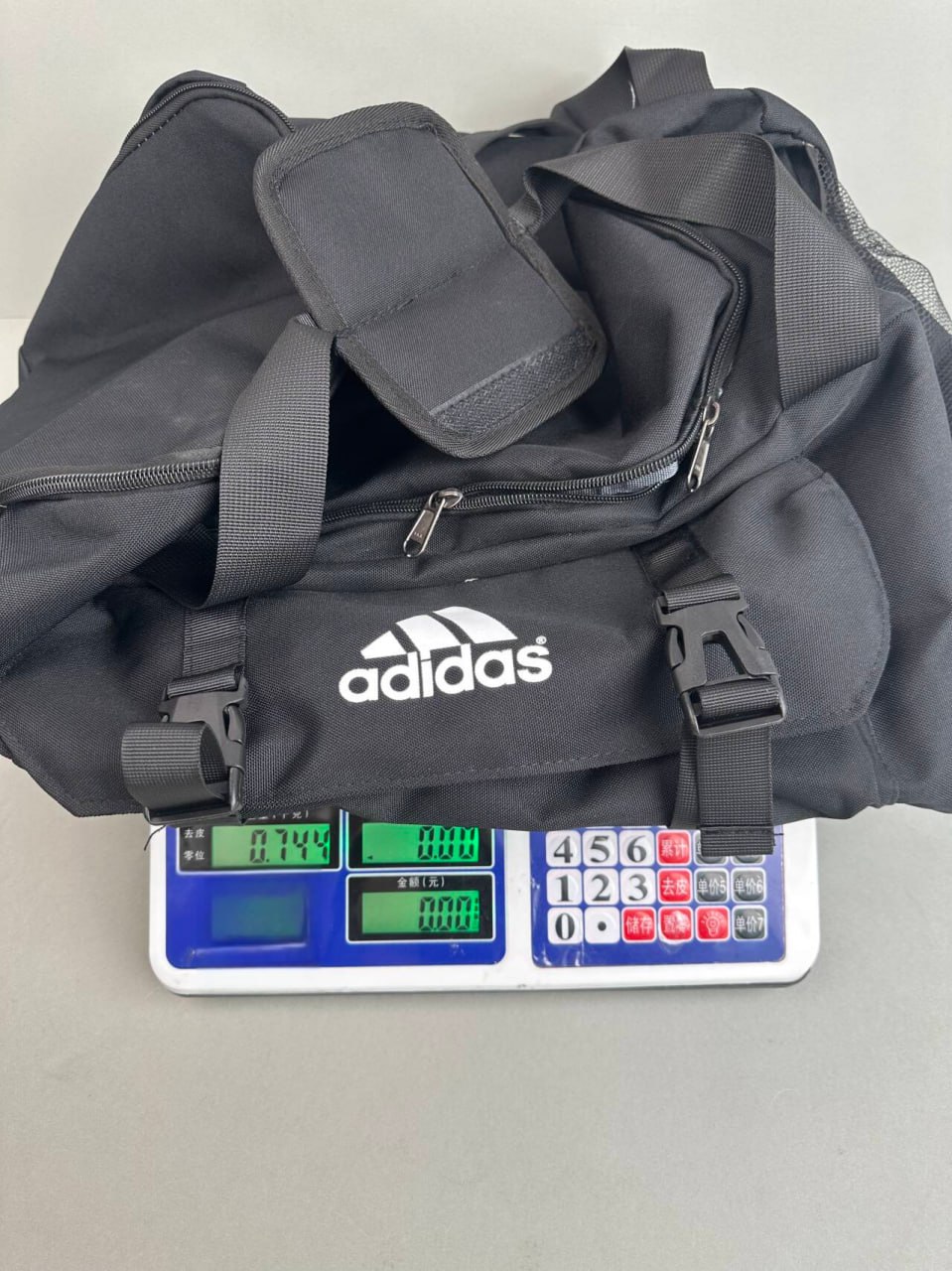 Adidas Duffel Bag [37 styles]