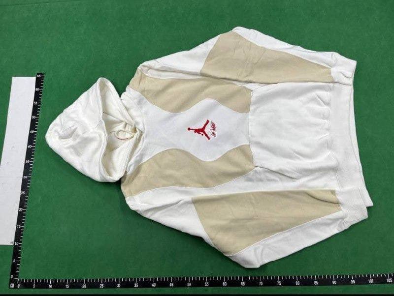 Jordan Essentials Trapstar Mastermind Hoodies/Sweaters [1 style]