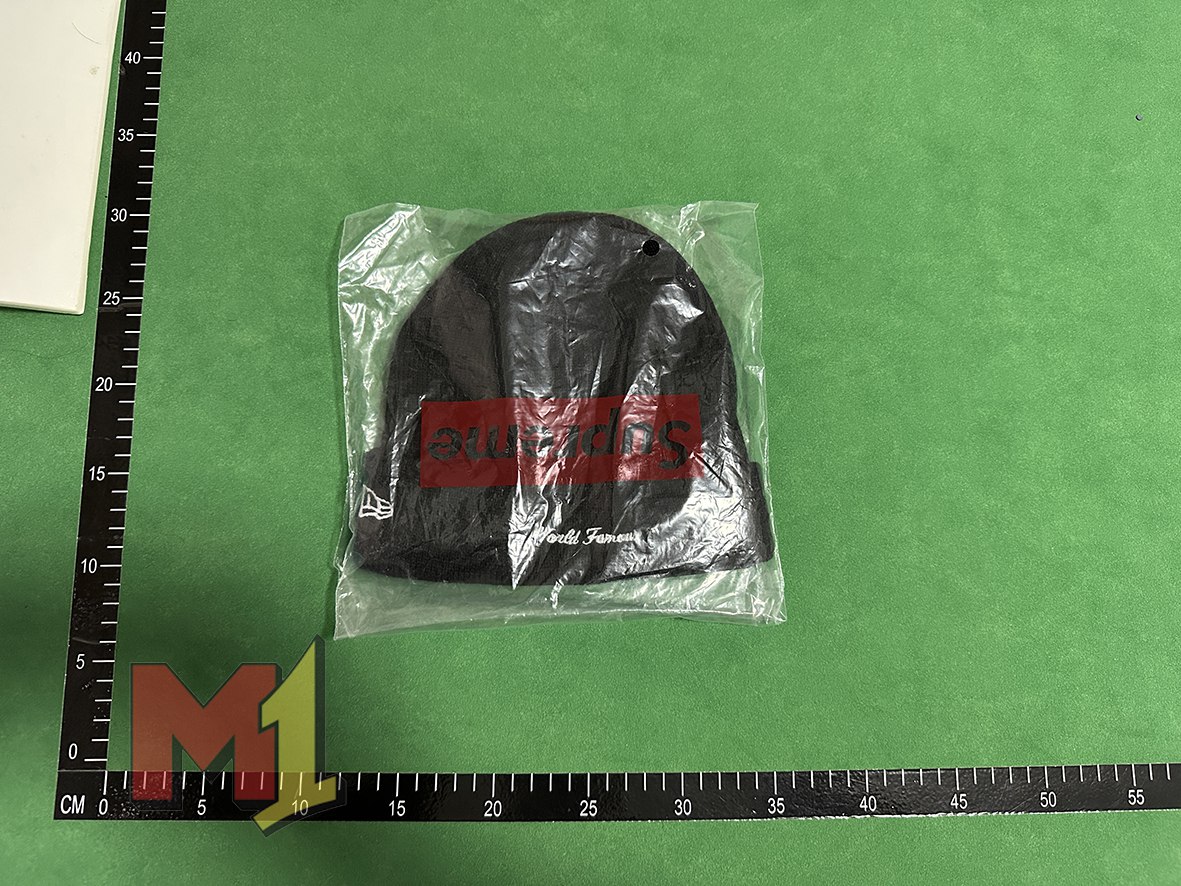 Supreme Box Logo Beanie [8 styles]