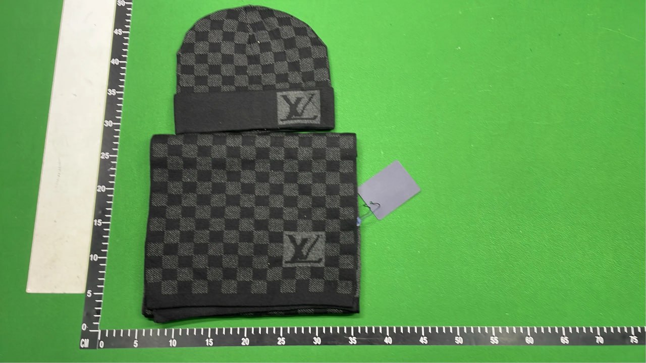 Louis Vuitton Damier Beanie [20 styles]