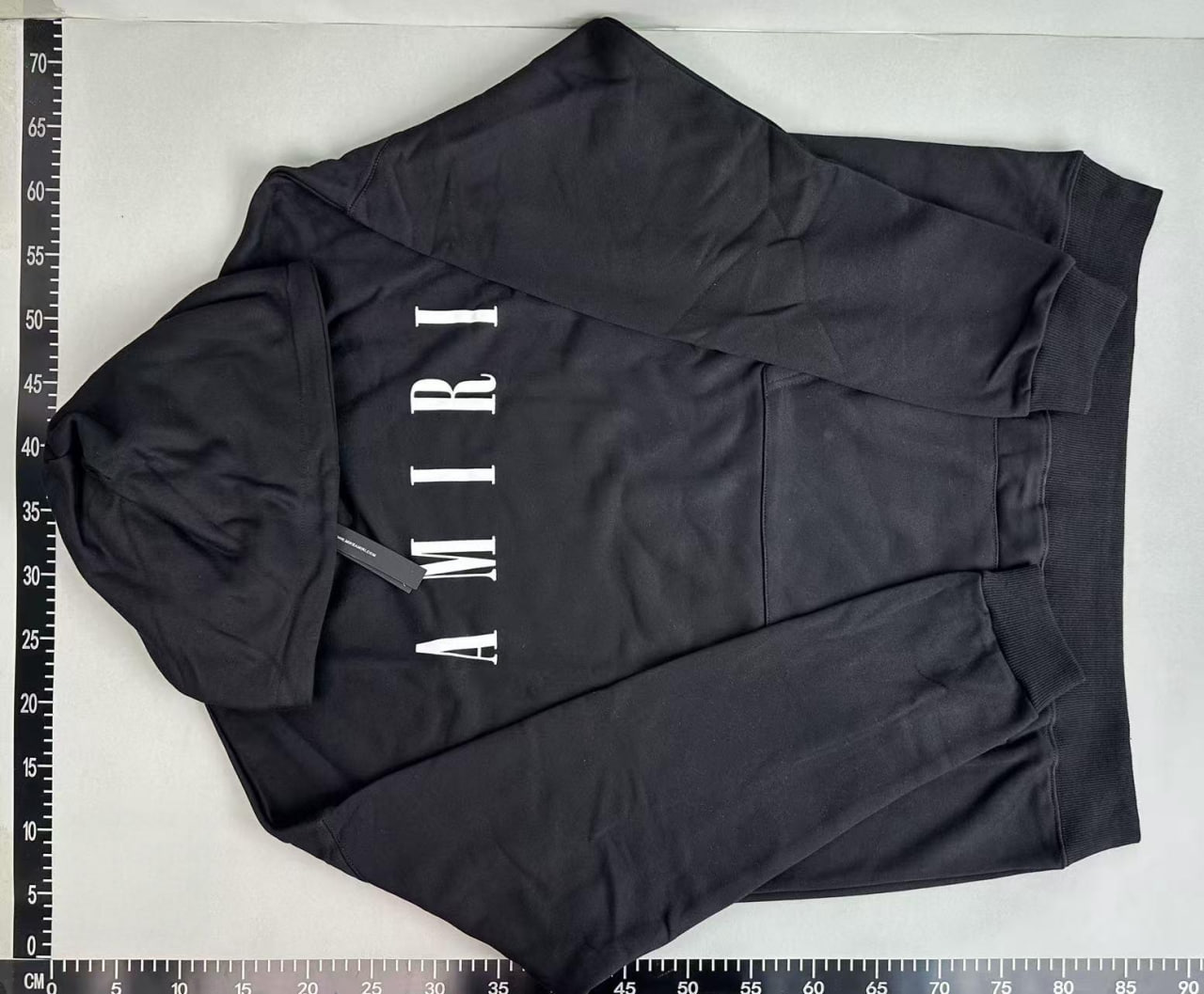 AMIRI Hoodie [1 style]