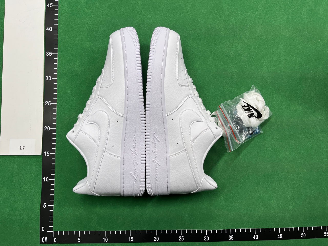 Nike Air Force 1 Sneakers