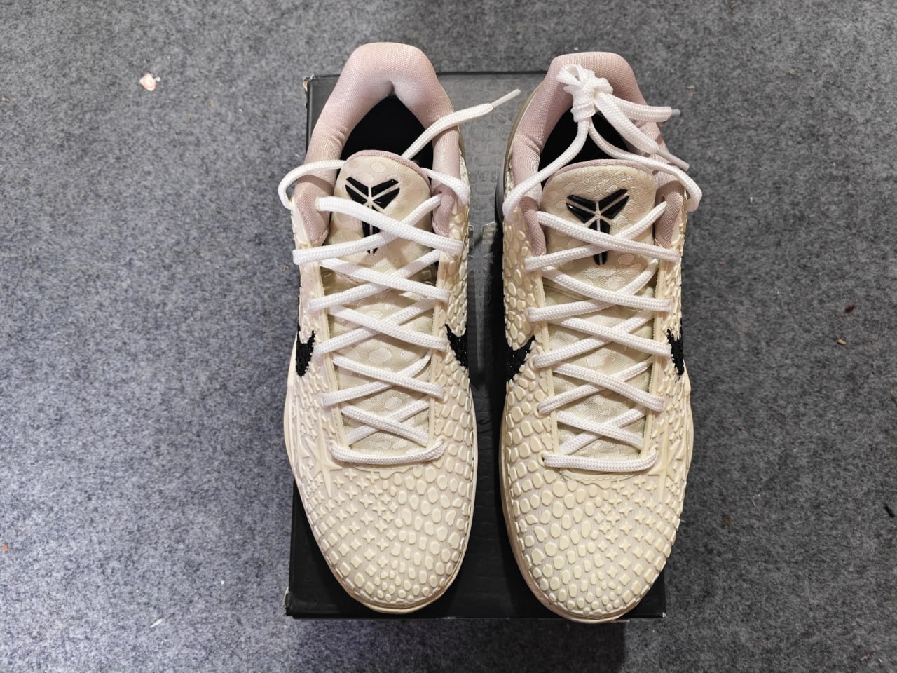 Nike Zoom Kobe S2 Sneakers [21 styles]