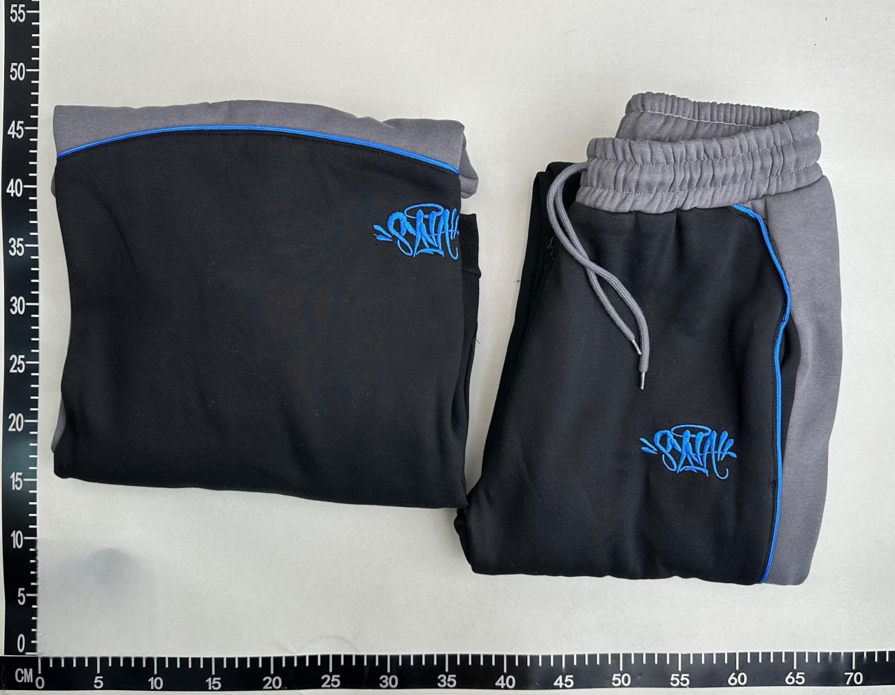 B22 Hoodies [8 styles]