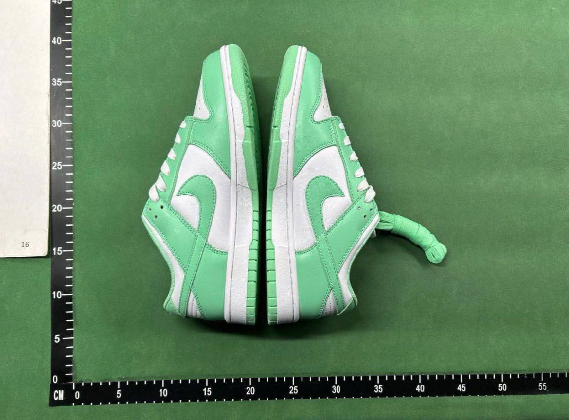 Nike Dunk Low Sneakers [14 styles]