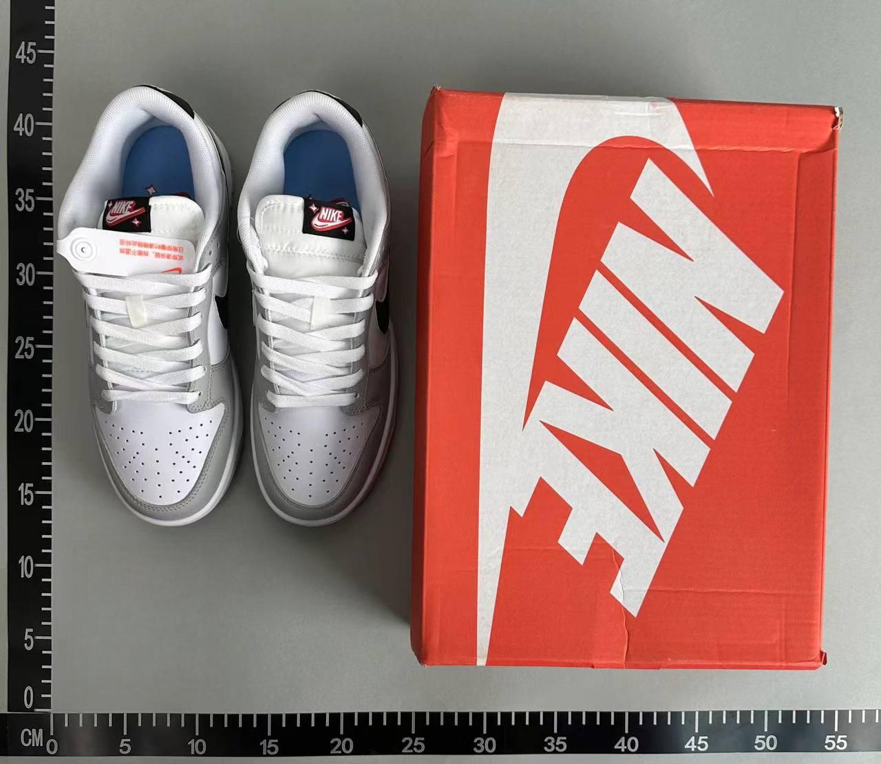 Nike Dunk Low Sneakers [33 styles]