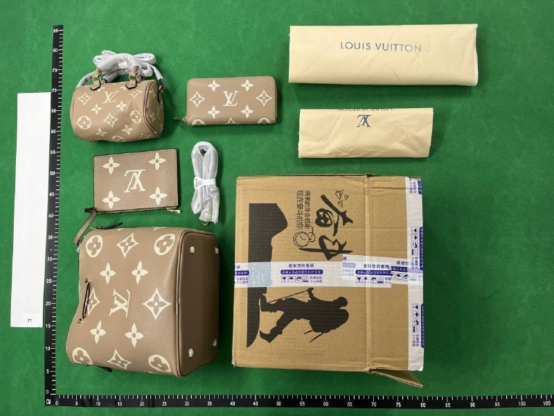 Louis Vuitton Neverfull Tote Bag Set [39 styles]