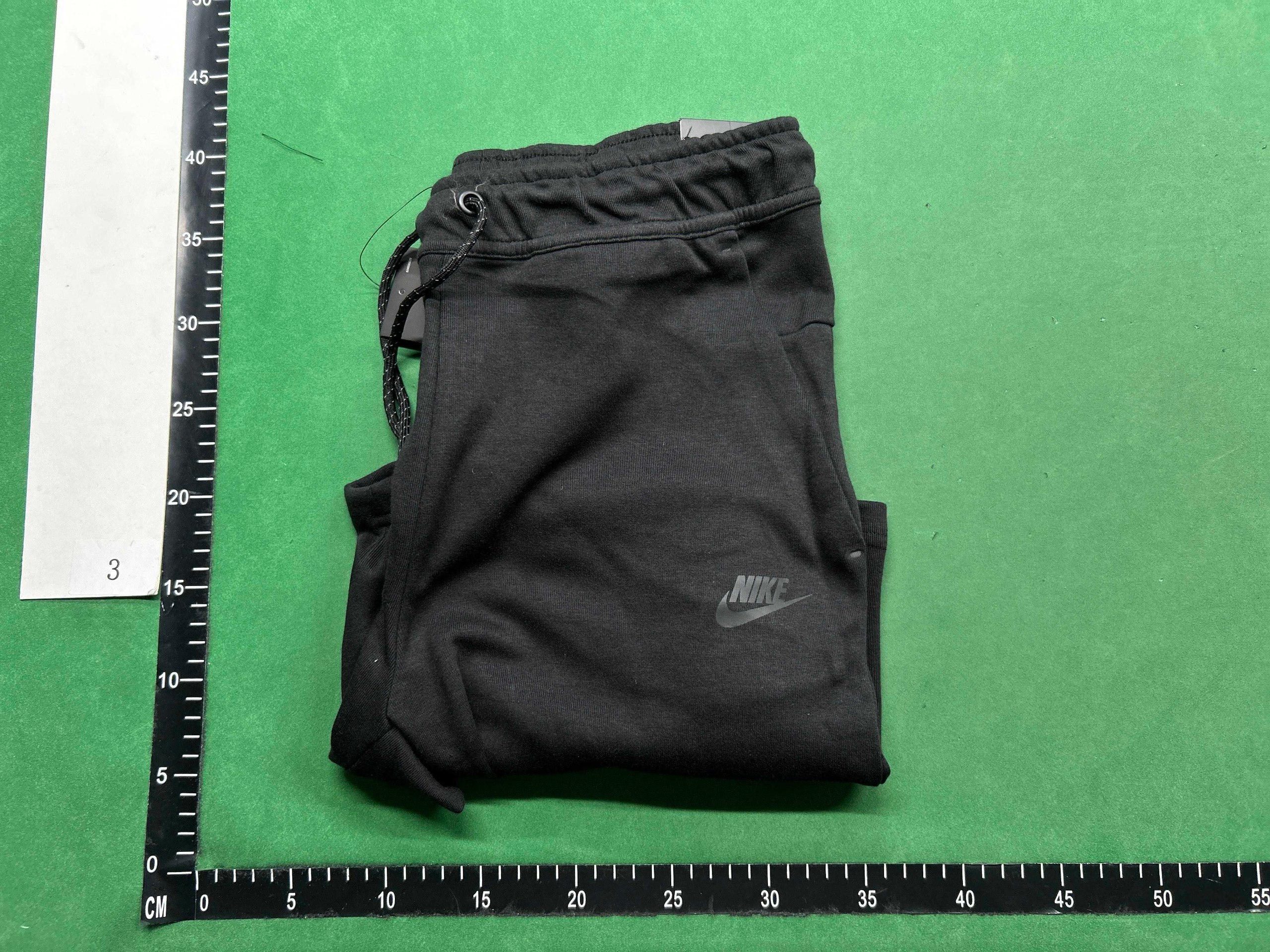 Nike Sportswear Club Fleece Shorts [11 styles]