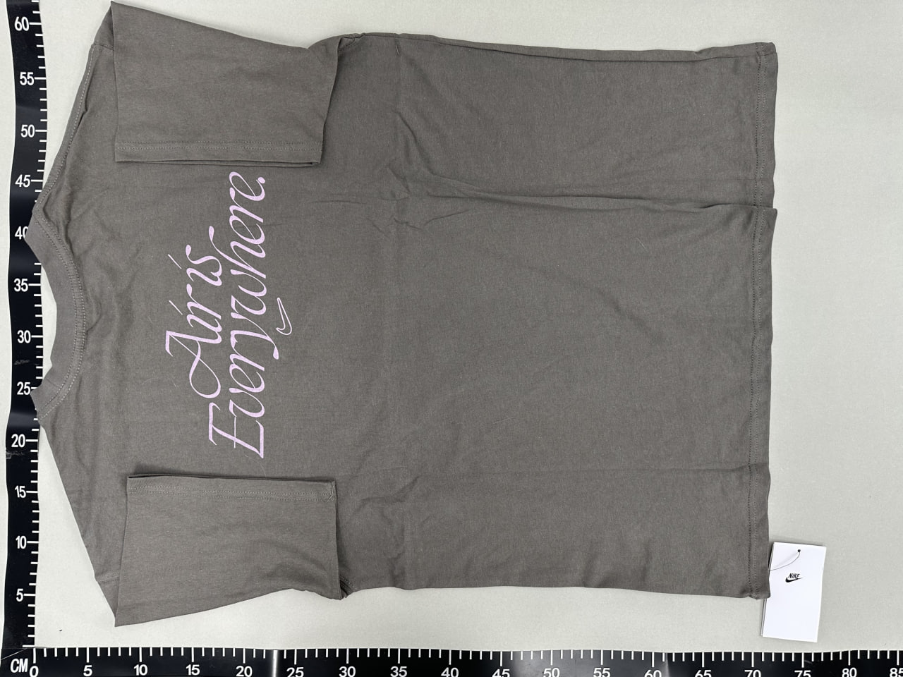 Nike Swoosh T-Shirt [29 styles]