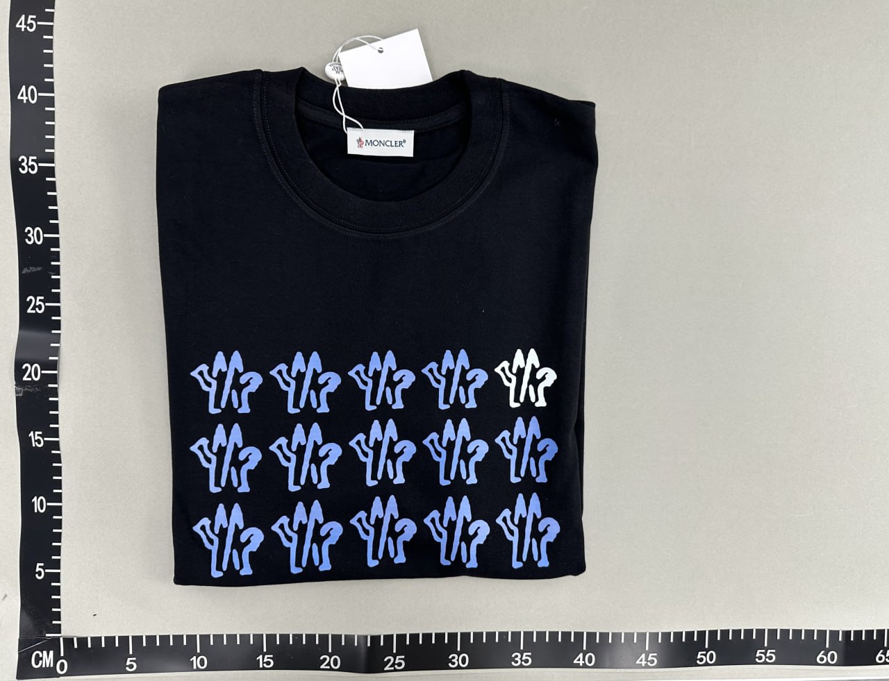 Moncler Logo T-Shirt [40 styles]