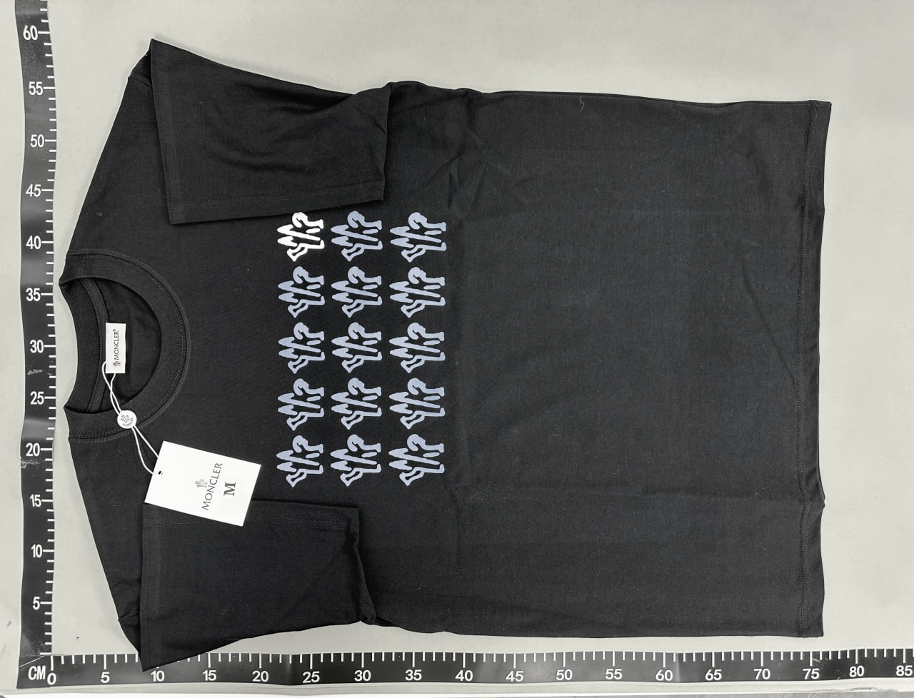 Moncler Logo T-Shirt [40 styles]