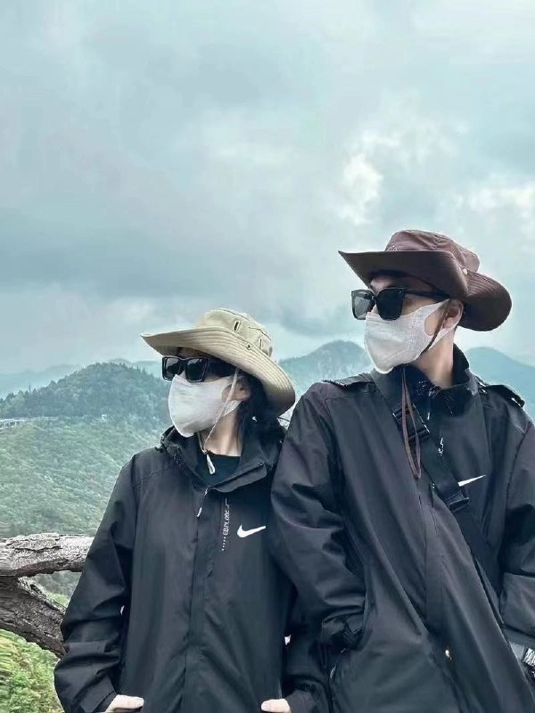 Nike & Under Armour Windbreaker Jackets [8 styles]