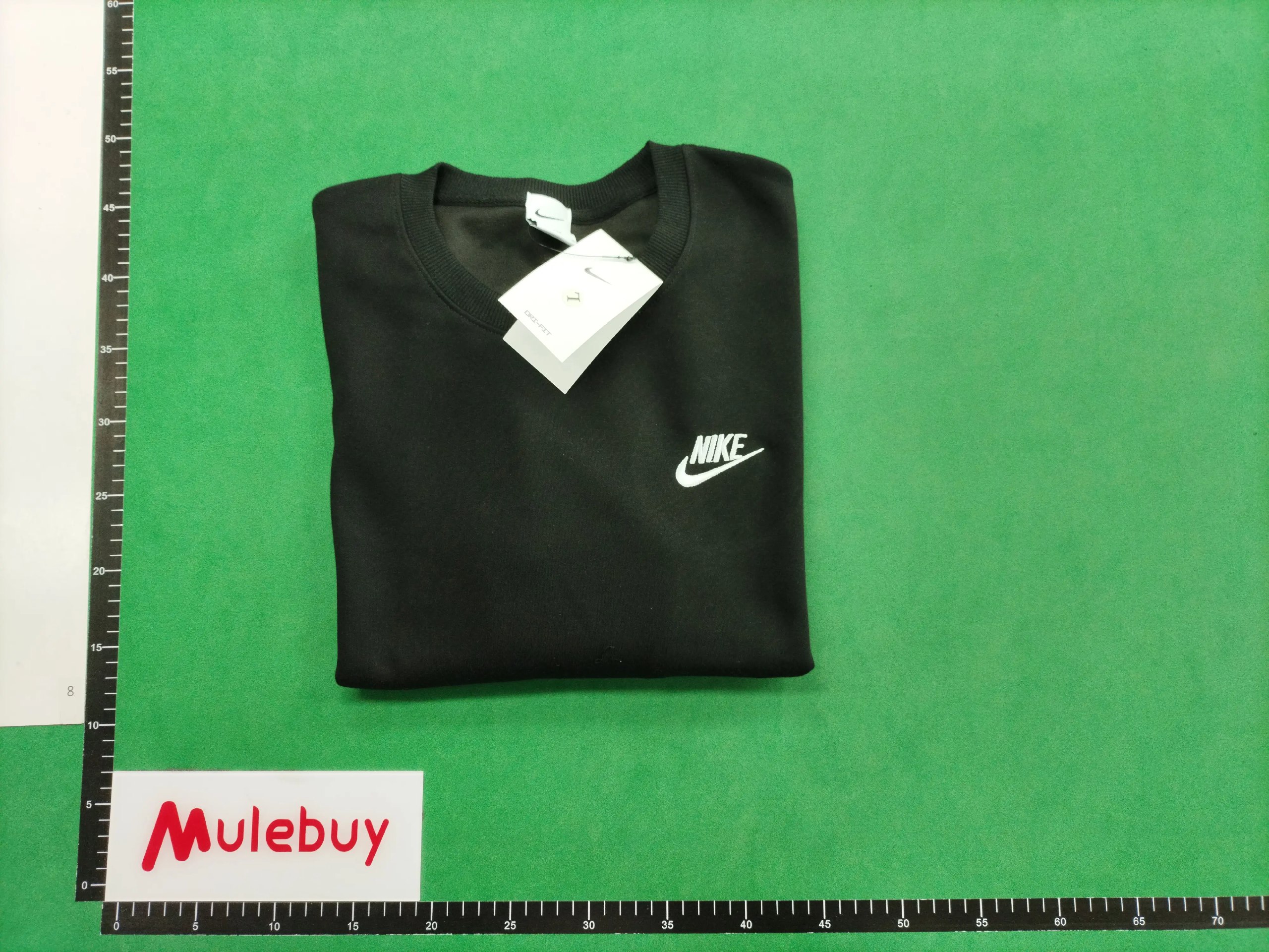 Nike Sportswear Crewneck T-Shirts [10 styles]