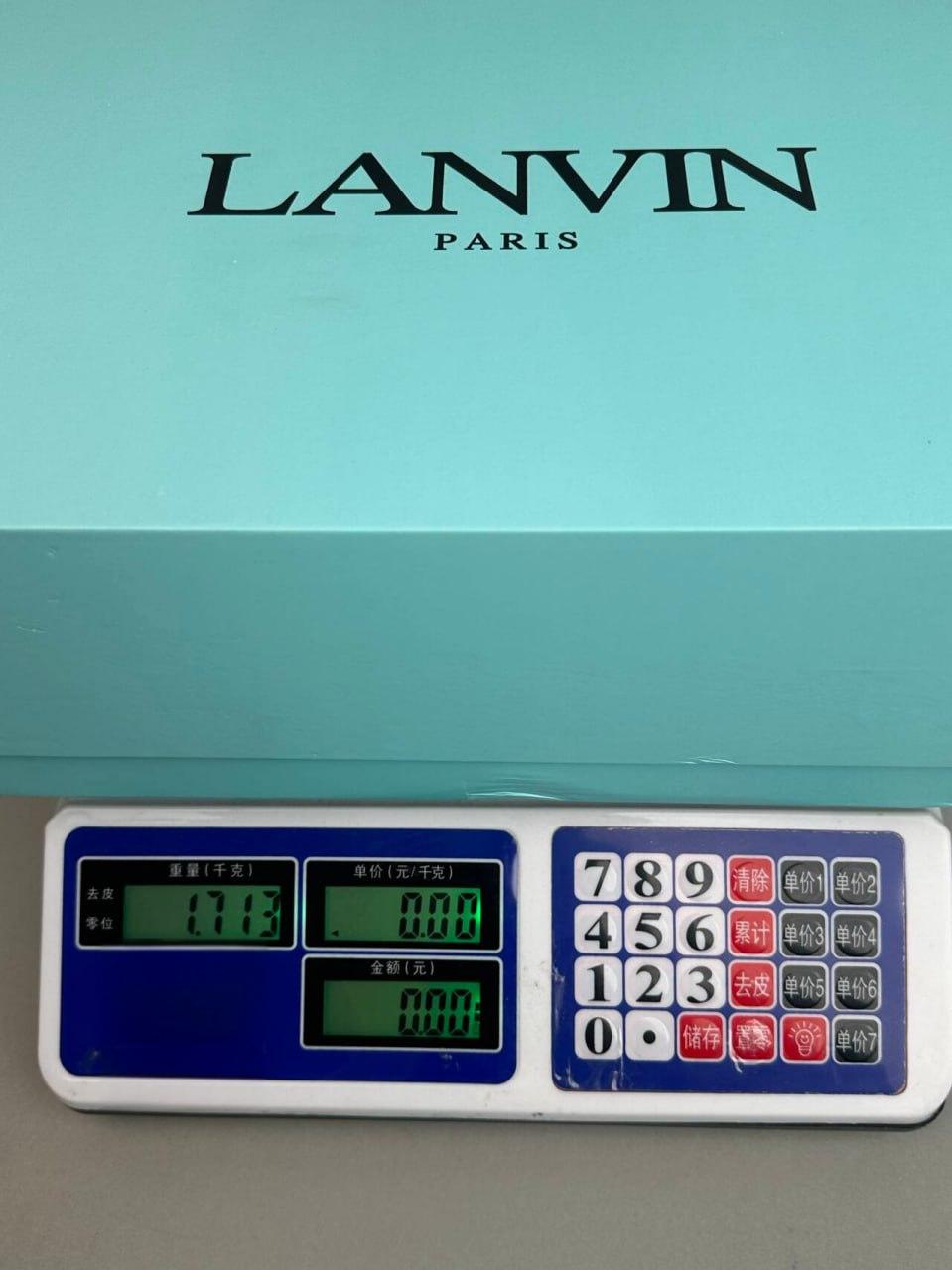 Gucci B22 Sneakers [40 styles]