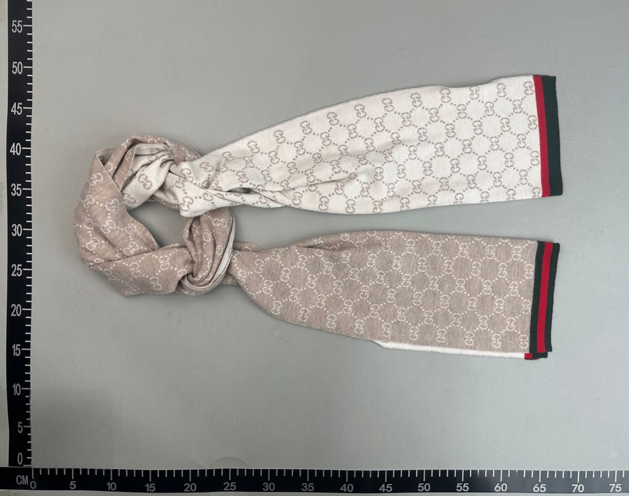 Gucci GG Supreme Scarf [2 styles]